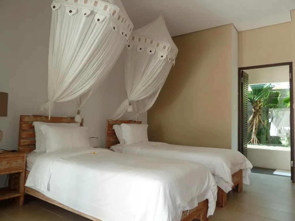 סמיניאק La Dolce Villa